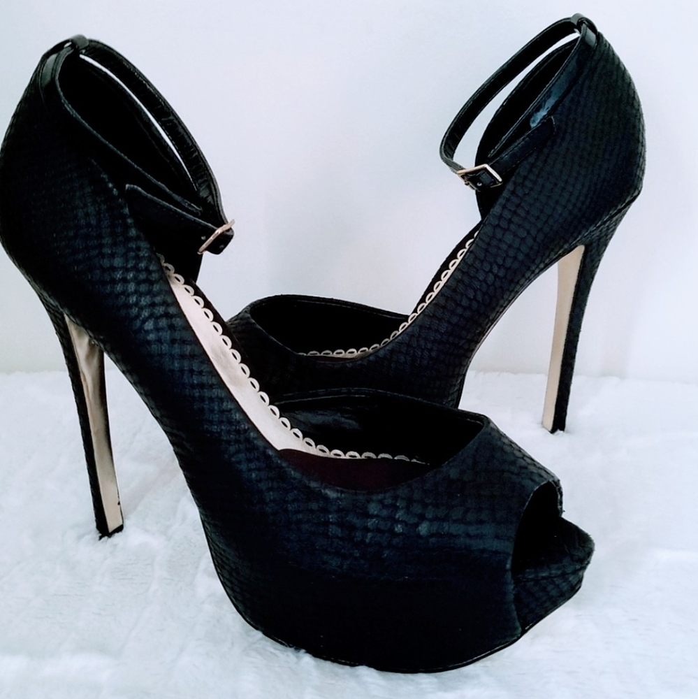 Bebe Snakeskin Leather Stiletto Peeptoe Pumps